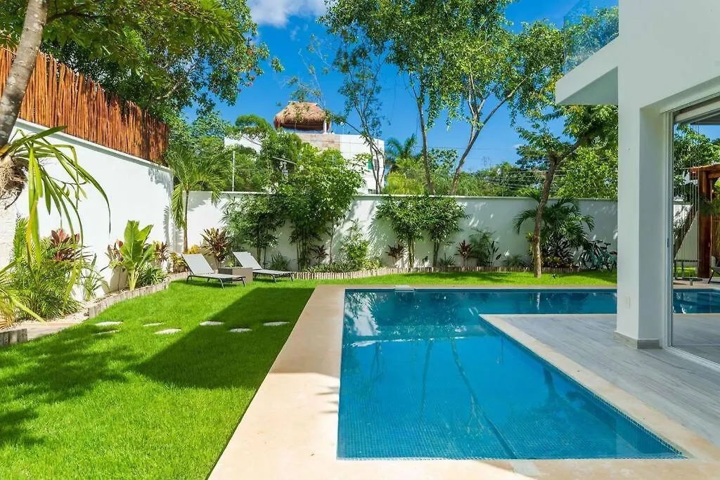 Luxury Private 3Bed Villa, Garden, Pool,Security Tulum 0*,