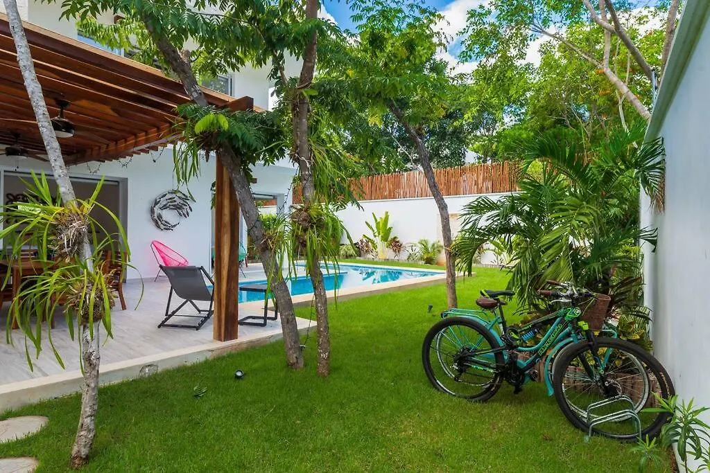 Villa Luxury Private 3Bed Villa, Garden, Pool,Security Tulum